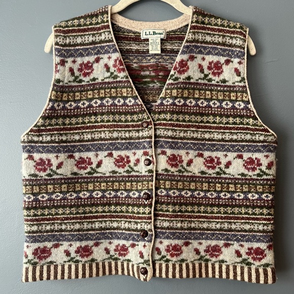 L.L. Bean Sweaters - Vintage L.L. Bean Wool Silk Fair Isle Sweater Vest